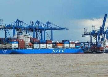 Tươi sáng bức tranh xuất khẩu hàng hóa