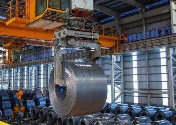 Bộ Công Thương điều tra áp dụng biện pháp chống bán phá giá thép mạ và HRC nhập khẩu, cổ phiếu Hòa Phát, Tôn Đông Á, Hoa Sen, Nam Kim... đồng loạt 'nổi sóng'
