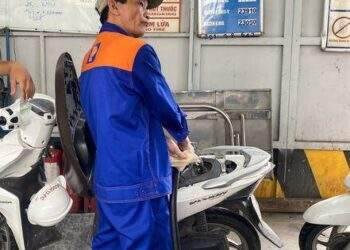 Đột ngột giảm sau 3 ngày tăng liên tiếp