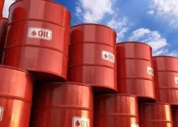 Giá xăng dầu hôm nay 5/6/2024 giảm xuống mức thấp nhất gần 4 tháng