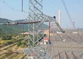 Huy động nguồn lực địa phương hỗ trợ thi công đường dây 500 kV mạch 3