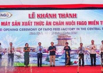 Nhà máy sản xuất thức ăn chăn nuôi đặt chỉ tiêu doanh thu 1.000 tỉ đồng/năm