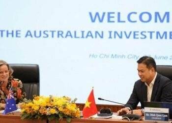 Phái đoàn đầu tư Australia thăm và làm việc với EVNGENCO3