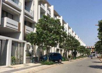 Trong 3 tháng, cả Tp.HCM chỉ bán được 19 căn nhà liền thổ