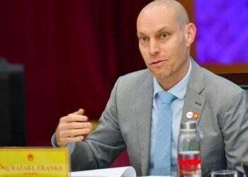 Việt Nam sẽ trở thành... "con rồng trí tuệ nhân tạo"