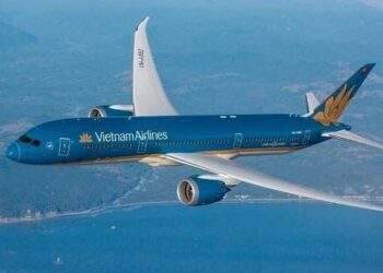 Vietnam Airlines đặt mục tiêu doanh thu kỷ lục vượt 100.000 tỷ đồng năm 2024, dự kiến có lãi sau 4 năm lỗ liên tiếp