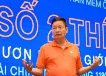 "1 tỷ USD không phải là con số, nó là cuộc đời, tuổi trẻ của chúng tôi"