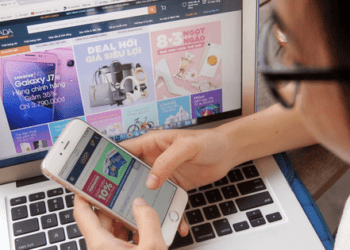 Có thể cấm xuất cảnh với người bán hàng online nợ thuế
