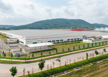 Foxconn "đổ" 551 triệu USD vào hai dự án tại Quảng Ninh