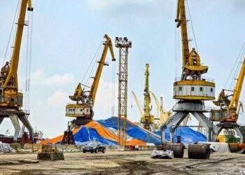 Hải Phòng thông báo di dời 5000m3 hàng tồn đọng khỏi Cảng Hoàng Diệu