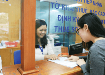 Nỗ lực khai thác “mỏ vàng” thuế thương mại điện tử