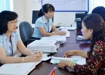 Nữ lãnh đạo, quản lý của Hà Nội và TP. HCM được nghỉ hưu ở tuổi cao hơn