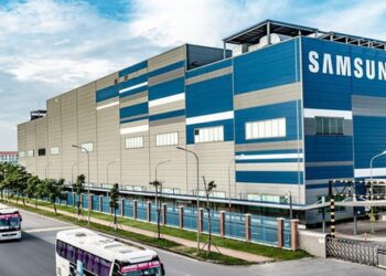 Samsung có thể dịch chuyển sang Ấn Độ, LG dừng dự án 5 tỷ USD
