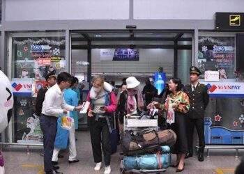 Số chuyến bay đến Đà Nẵng tăng vọt dịp chung kết Lễ hội Pháo hoa Quốc tế 2024