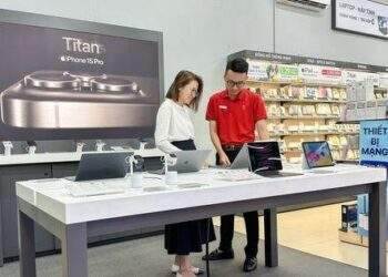 Thị trường điện thoại di động ảm đạm, nhà bán lẻ trông mong gì dịp Tết 2024?