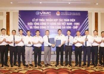 Tổng công ty Tân cảng Sài Gòn và Tổng công ty Hàng hải Việt Nam ký thỏa thuận hợp tác