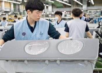 Vật lộn với cuộc khủng hoảng lao động, Samsung có nguy cơ để các kỹ sư rơi vào tay đối thủ SK Hynix