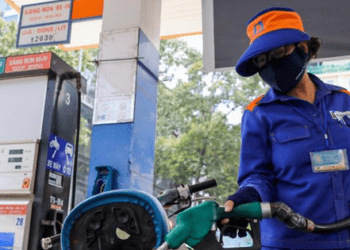 Ngày 15/8, giá xăng dầu tăng đồng loạt sau 5 lần giảm liên tục