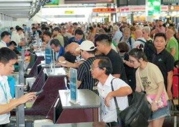 Nghỉ lễ Quốc khánh 2/9, kiểm soát an ninh, giá vé máy bay có tăng cao