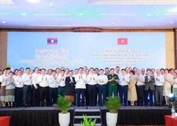 Rà soát, thúc đẩy hợp tác thương mại và đầu tư Việt - Lào