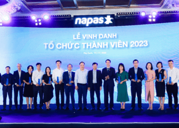 Số lượng giao dịch thanh toán qua QR Code tăng vọt trên 105%