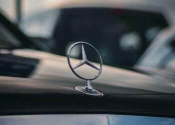 South Korea sees panic selling of used EVs following Mercedes-Benz fire