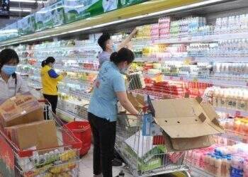 TP.HCM: Chương trình kích cầu, giảm giá sâu giúp tổng mức bán lẻ hàng hóa khởi sắc