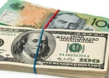 Tỷ giá USD thế giới giảm mạnh, ngân hàng trong nước vẫn tiếp tục tăng