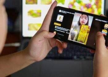 Tỷ lệ thâm nhập của TikTok tại Việt Nam cao kỷ lục, YouTube ngày càng "hụt hơi"