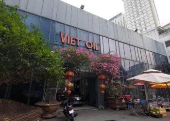 Xuyên Việt Oil nợ thuế hơn nghìn tỷ, vẫn hối lộ khủng cho ông Lê Đức Thọ