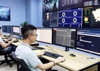 Cán bộ nhà nước quản lý viễn thông, an ninh mạng, giao dịch điện tử không được lập doanh nghiệp ngay sau khi thôi chức vụ