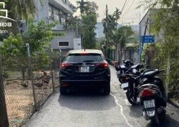 Đất nền quận 9 (Tp.HCM) có nơi xuống giá nửa tỉ đồng, có nên mua ngay?