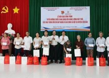 EVNGENCO3 bàn giao công trình thanh niên tại huyện Côn Đảo