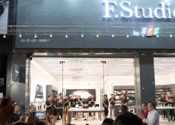 FPT Shop mở bán iPhone 16 Series trên toàn quốc