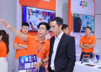 FPT đạt giải Top 10 Thương hiệu bền vững Better Choice Awards