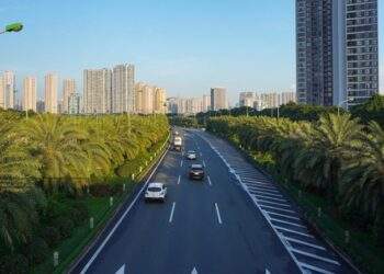 Huy động 100.000 tỷ đồng từ trái phiếu cho hạ tầng chiến lược
