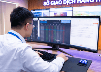 Lo ngại "đẻ" thêm nhiều thủ tục hành chính không phù hợp