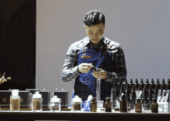 Lợi nhuận ‘bất động’ suốt 2 năm, startup nước hoa gọi vốn với tham vọng chiếm 5% thị trường Việt Nam, muốn làm cả nước hoa cho thú cưng mượt lông