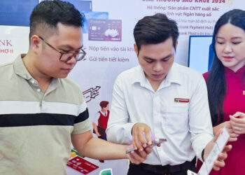 Lừa đảo trực tuyến gây thiệt hại khoảng 10.000 tỉ đồng