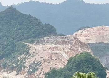 Một doanh nghiệp khai thác đá ở Nghệ An bị phạt gần 320 triệu đồng