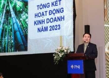 PNJ được vinh danh tại top 3 Doanh nghiệp được nhà đầu tư yêu thích nhất 2024