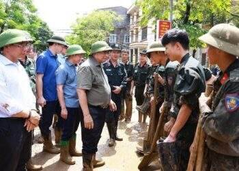 Prime Minister pledges VNĐ50 billion for Yên Bái recovery