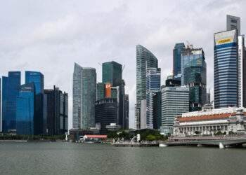 Singapore rises as ideal destination for investors fleeing Hong Kong