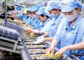 Việt Nam đặt mục tiêu hình thành 300 doanh nghiệp thiết kế, 3 nhà máy chế tạo chip , 20 nhà máy đóng gói bán dẫn