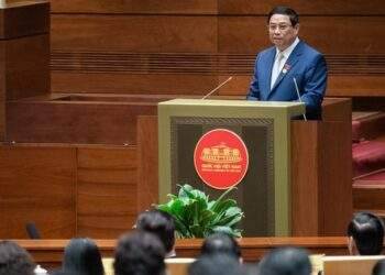 Việt Nam ưu tiên sản xuất chip bán dẫn, mục tiêu đào tạo 100.000 kỹ sư vào năm 2030