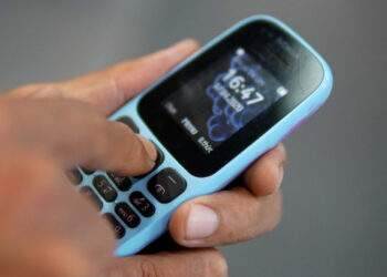 Viettel to gift 4G phones to 700,000 2G subscribers