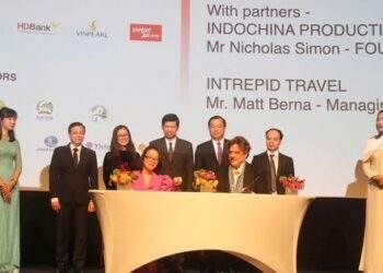 Vingroup ký kết biên bản ghi nhớ với Warner Music Group và Indochina Productions