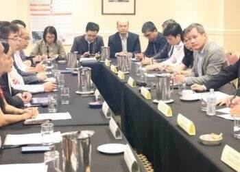 Bộ trưởng Huỳnh Thành Đạt gặp mặt Hội Trí thức và Chuyên gia Việt Nam tại Australia