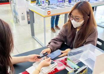 Chạy đua trước giờ G tắt sóng 2G tại Việt Nam