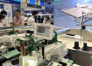 Cơ hội cho dệt may Việt Nam tiếp cận giải pháp công nghệ số, xanh